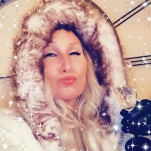 Meet your Posher, Marie